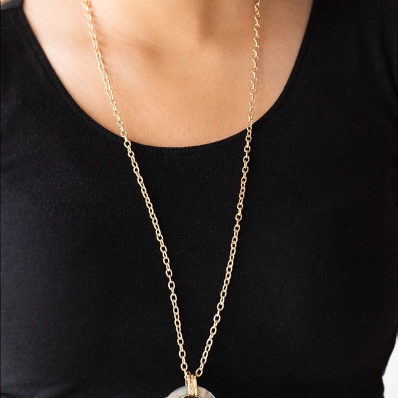 Jewelry - Picture 3 of 3